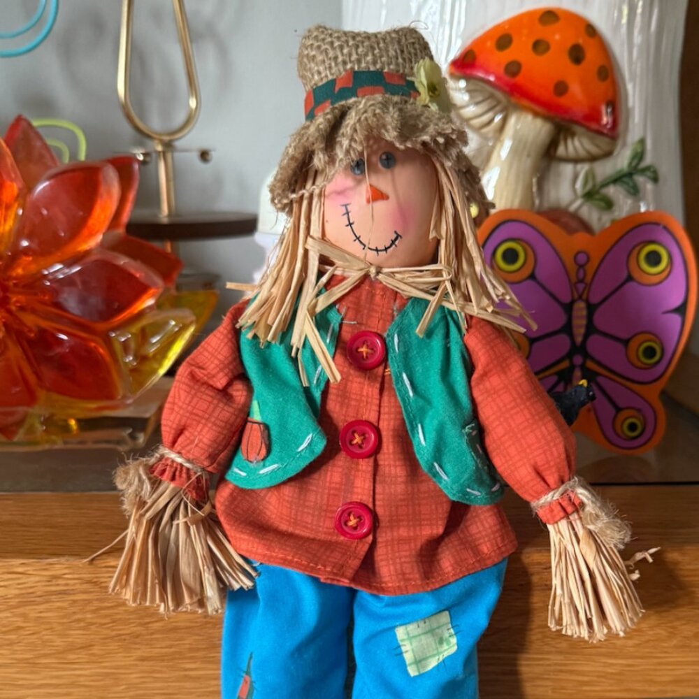 Vintage Avon Halloween Shelf Sitter Scarecrow